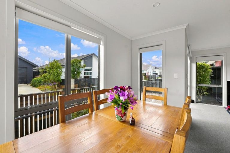 Photo of property in 6 Salers Lane, Papamoa, 3118