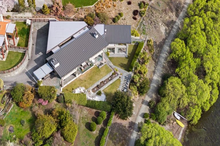 Photo of property in 37 Arrowtown-lake Hayes Road, Lake Hayes, Queenstown, 9371