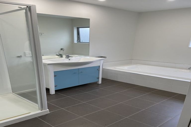 Photo of property in 4 Cridland Place, Halswell, Christchurch, 8025