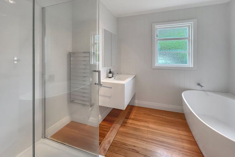 Photo of property in 78 Saint Davids Street, Lyttelton, 8082