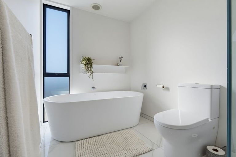 Photo of property in 275 Hills Road, Mairehau, Christchurch, 8013