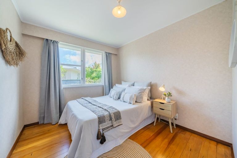 Photo of property in 16 Ruru Crescent, Heretaunga, Upper Hutt, 5018