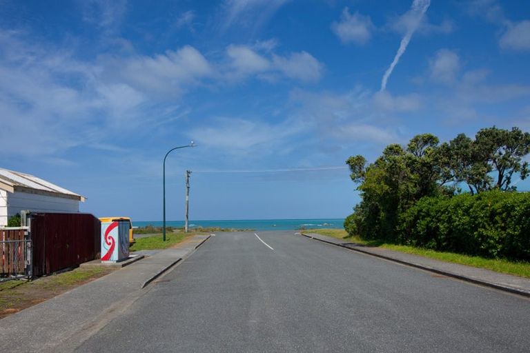 Photo of property in 2 Takahe Drive, South Bay, Kaikoura, 7300