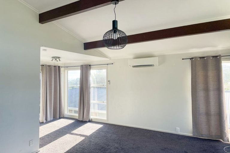 Photo of property in 202 Manuka Road, Bayview, Auckland, 0629