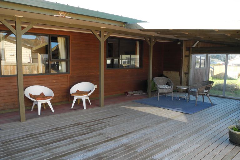 Photo of property in 19 Smith Street, Waimate, 7924