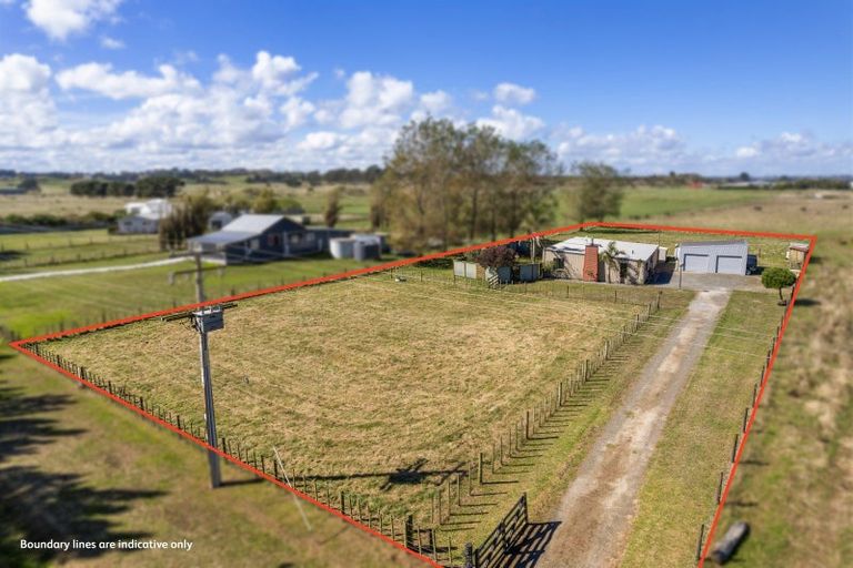 Photo of property in 36 Waitai Street, Castlecliff, Whanganui, 4501