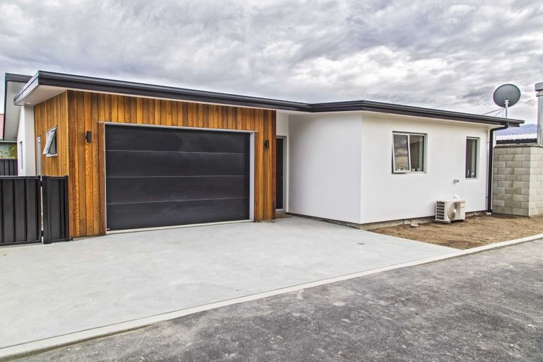 Photo of property in 10b Kerry Court, Cromwell, 9310