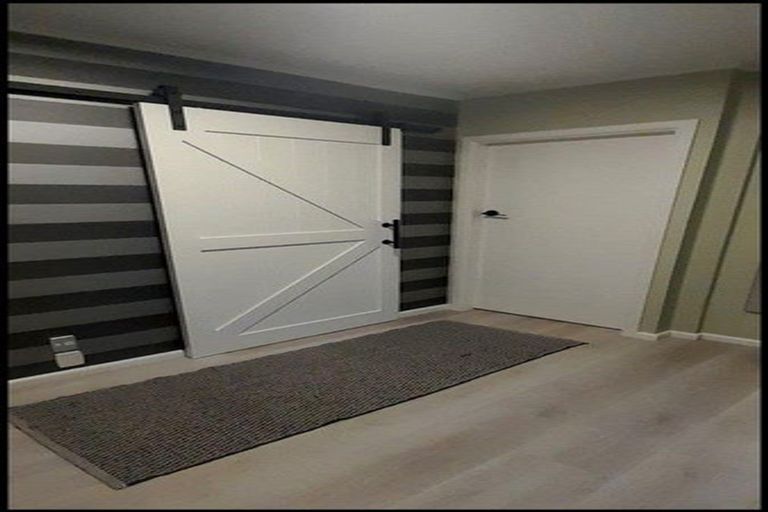 Photo of property in 15 Elwyn Place, Avonhead, Christchurch, 8042