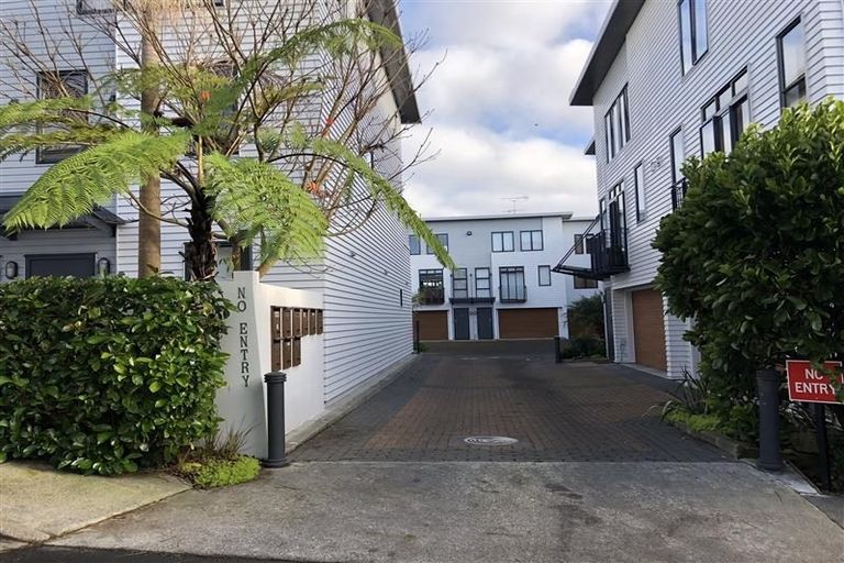 Photo of property in 12/50 Livingstone Street, Westmere, Auckland, 1022