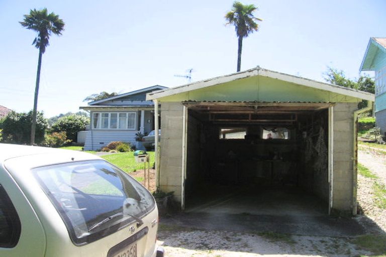 Photo of property in 9 Massey Street, Te Kuiti, 3910