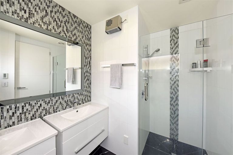 Photo of property in 14a Exeter Street, Merivale, Christchurch, 8014