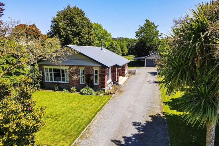 Photo of property in 63 Main North Road, Geraldine, 7930