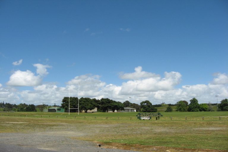 Photo of property in 1/150 Great South Road, Drury, 2113