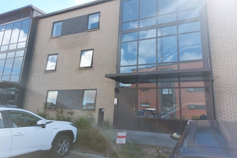 Photo of property in 201/38d Fraser Avenue, Northcote, Auckland, 0627