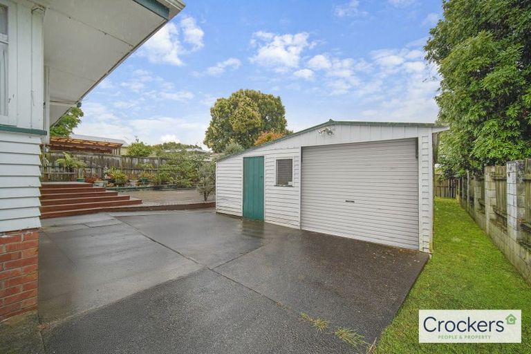 Photo of property in 3 Clayton Road, Manurewa, Auckland, 2102