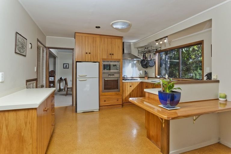 Photo of property in 2/14 Kauri Road, Birkenhead, Auckland, 0626