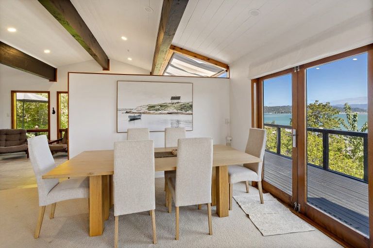 Photo of property in 21 Haddon Crescent, Whitianga, 3510