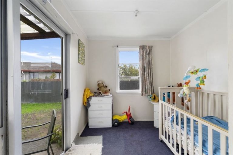 Photo of property in 282 Breezes Road, Aranui, Christchurch, 8061