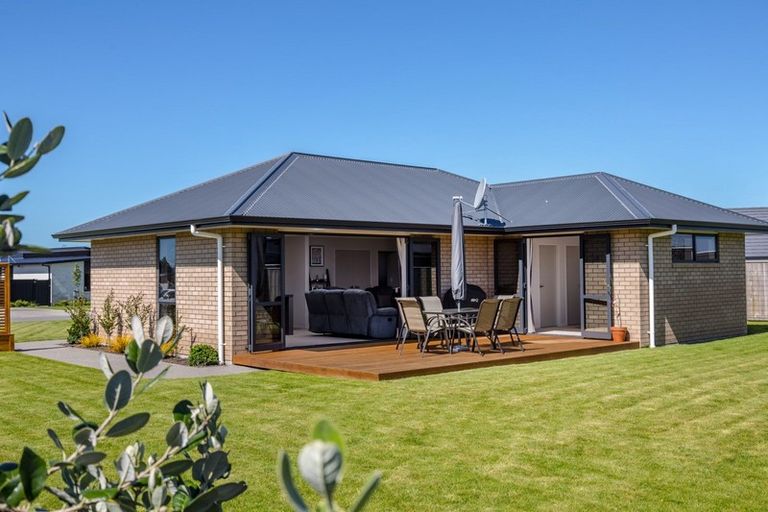 Photo of property in 13 Stoneleigh Drive, Solway, Masterton, 5810