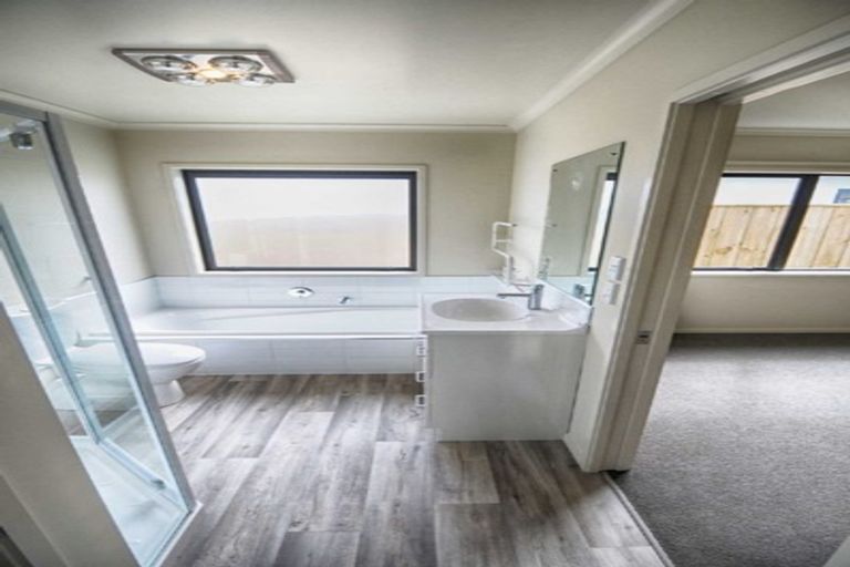 Photo of property in 7 Nettleship Way, Rolleston, 7615