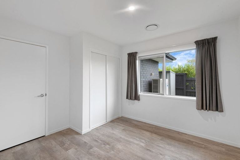 Photo of property in 12 Dunlops Crescent, Marshland, Christchurch, 8083