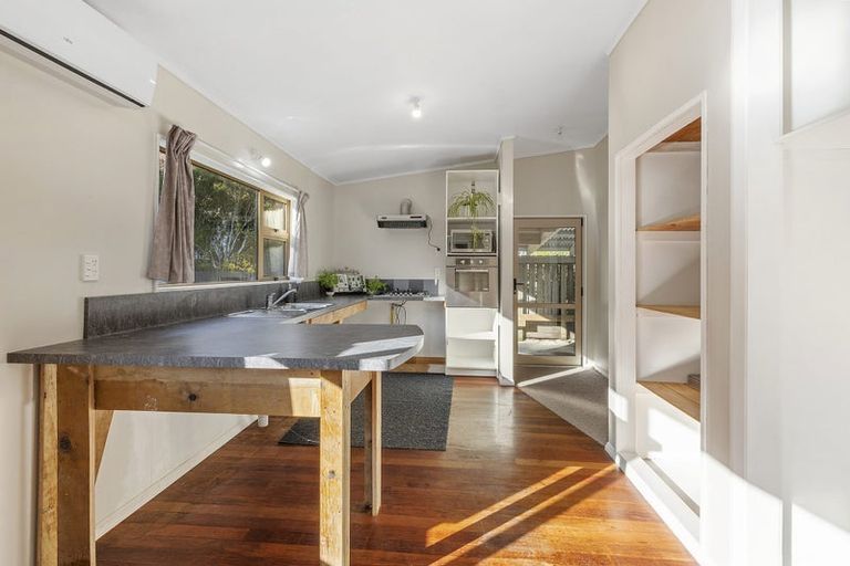 Photo of property in 21a Mahoe Street, Tawa, Wellington, 5028