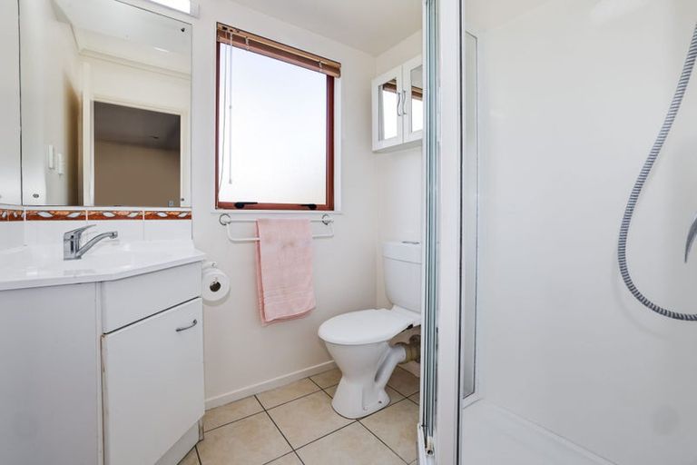 Photo of property in 120 Dominion Road, Papakura, 2110