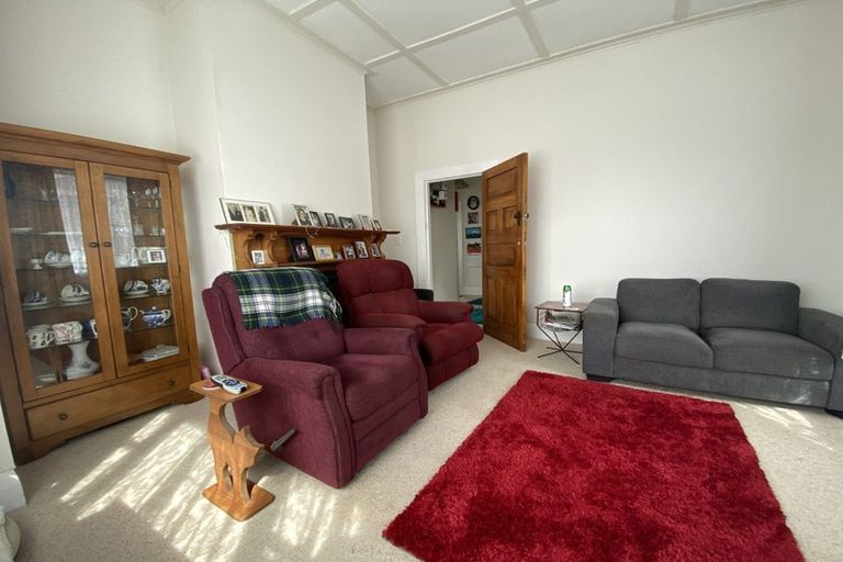 Photo of property in 9 Preston Street, Eltham, 4322