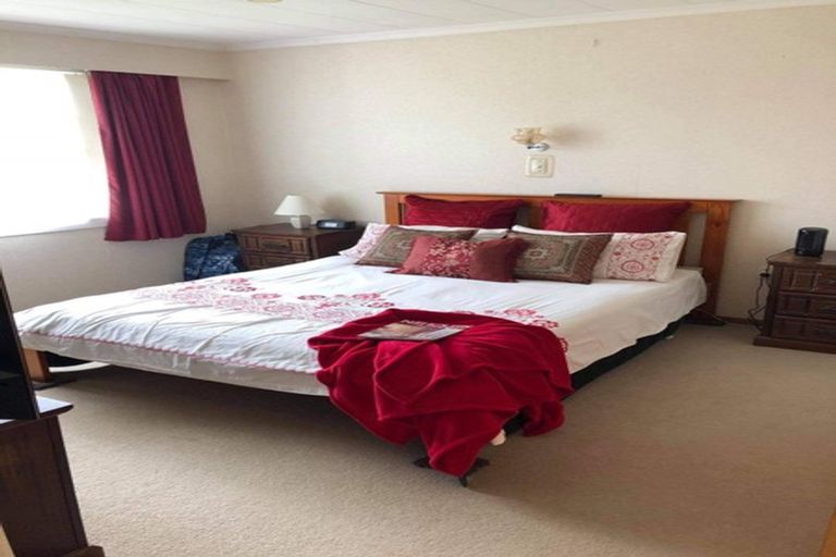 Photo of property in 48 Rugby Street, Levin, 5510