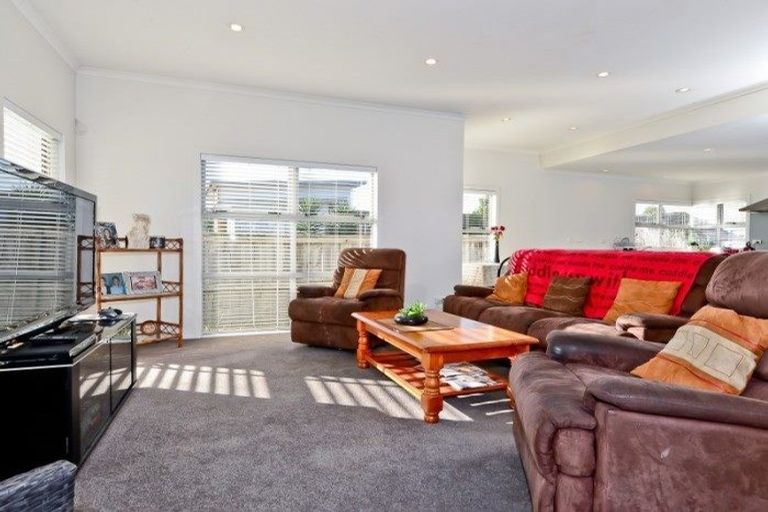 Photo of property in 2 Shaun Lane, Huntington, Hamilton, 3210