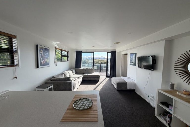 Photo of property in 22 Ashley Place, Papamoa Beach, Papamoa, 3118