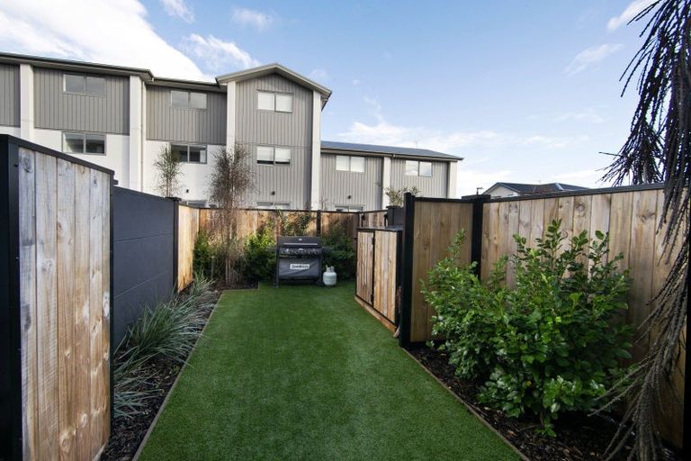 Photo of property in 27 Mohua Lane, Upper Riccarton, Christchurch, 8041