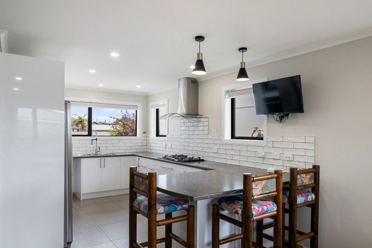 Photo of property in 162b Winchester Street, Levin, 5510