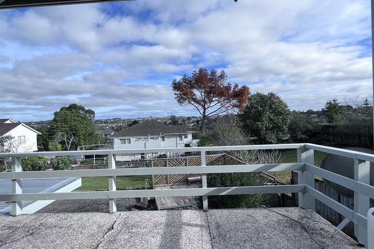 Photo of property in 9 William Souter Street, Forrest Hill, Auckland, 0620