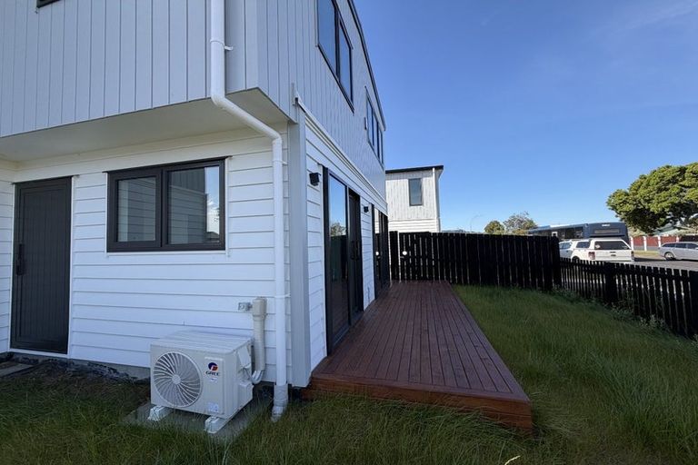 Photo of property in 34b Hyperion Drive, Randwick Park, Auckland, 2105