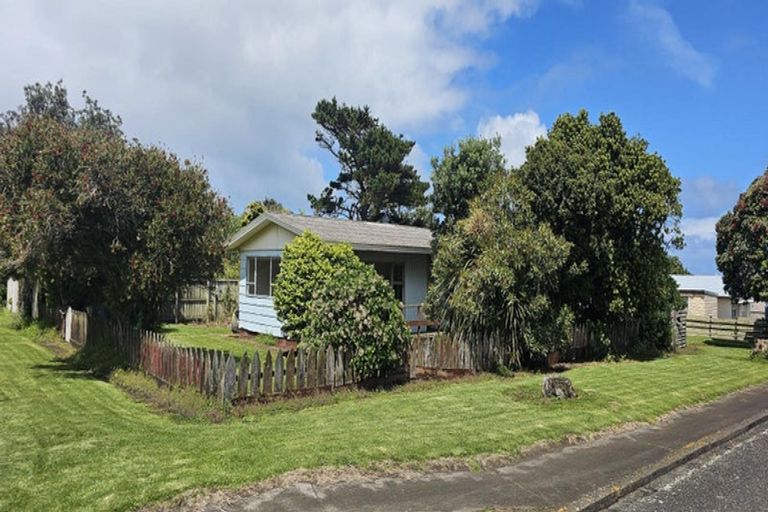 Photo of property in 5 Grey Street, Patea, 4520