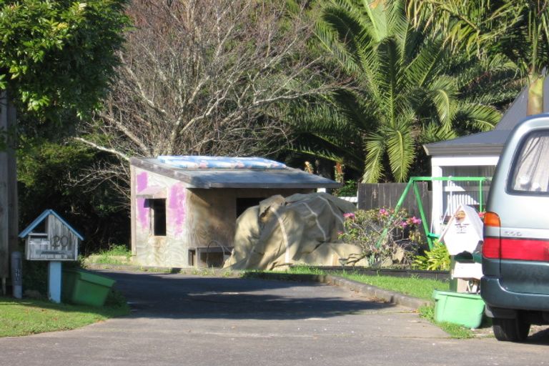 Photo of property in 22 Crail Court, Totara Heights, Auckland, 2105