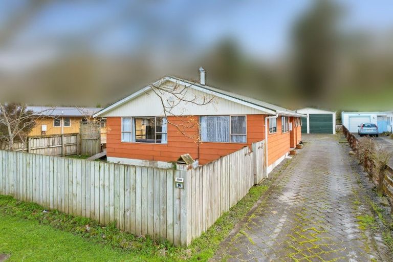 Photo of property in 14 Paterson Street, Aramoho, Whanganui, 4500