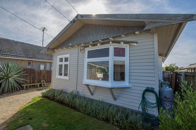Photo of property in 114 Bower Avenue, New Brighton, Christchurch, 8083