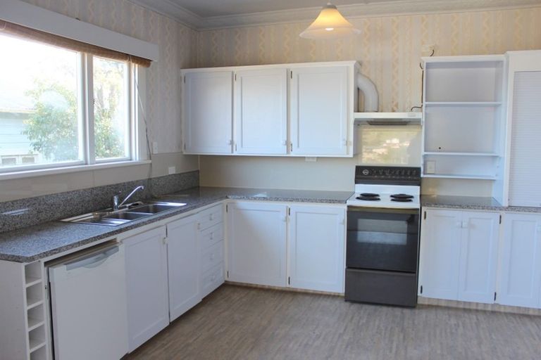 Photo of property in 5 Marett Street, Macandrew Bay, Dunedin, 9014