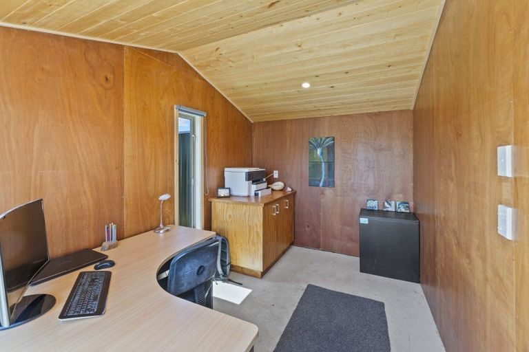 Photo of property in 16 Collins Road, Richmond, 7020