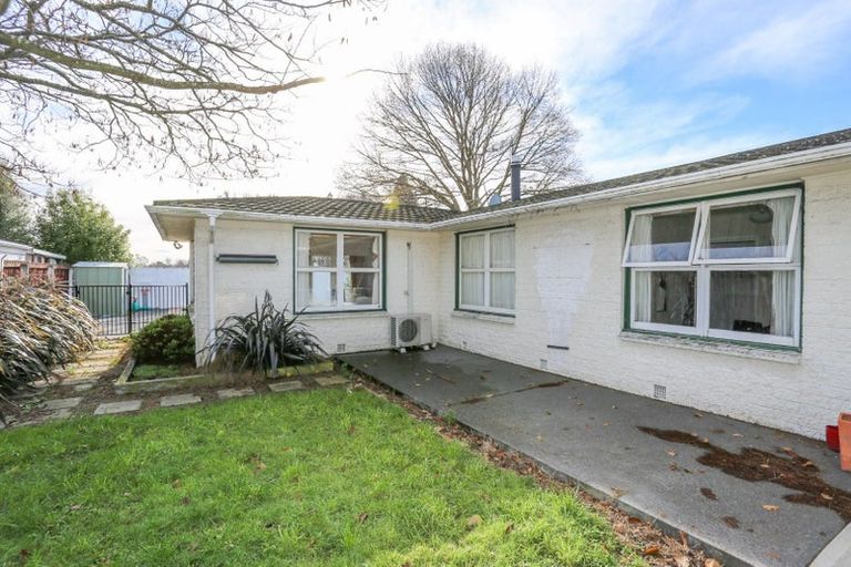Photo of property in 6 Colligan Street, Upper Riccarton, Christchurch, 8041