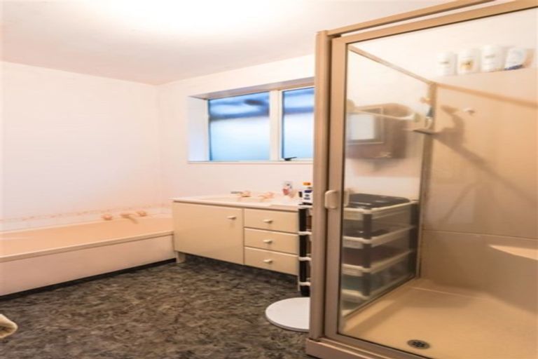 Photo of property in 275a Cranford Street, St Albans, Christchurch, 8052