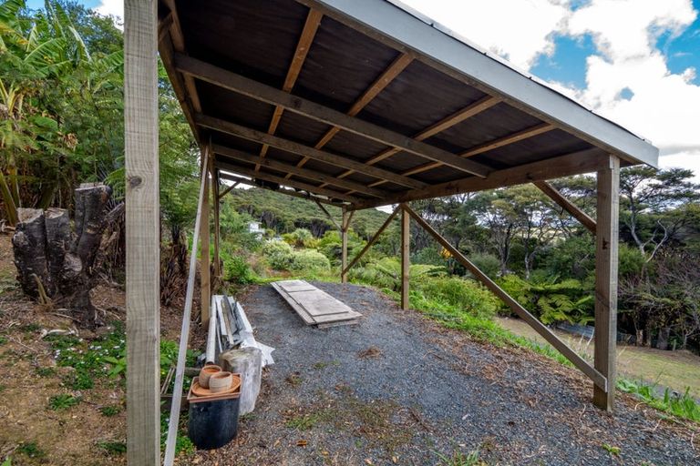 Photo of property in 266 Kempthorne Road, Russell, 0272