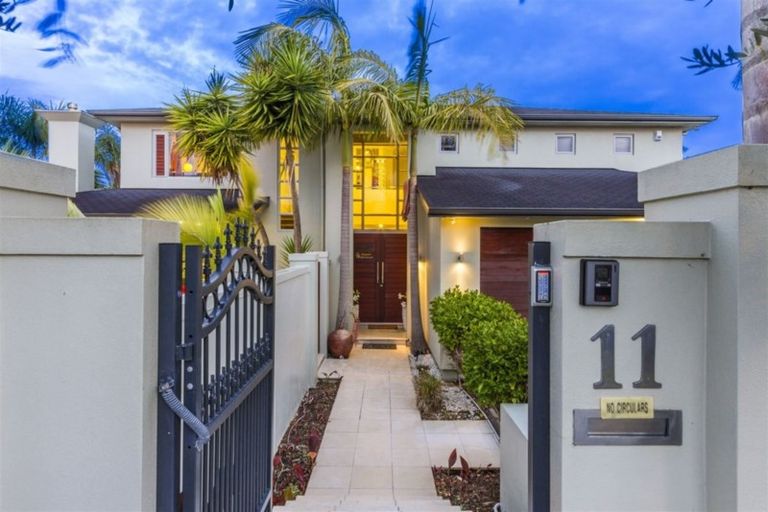 Photo of property in 11 Mistral Place, West Harbour, Auckland, 0618