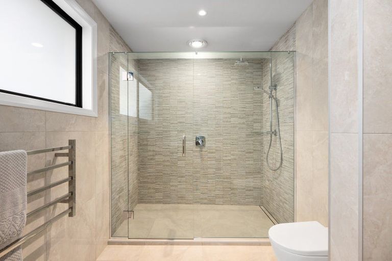 Photo of property in 2/26 Pillans Road, Otumoetai, Tauranga, 3110