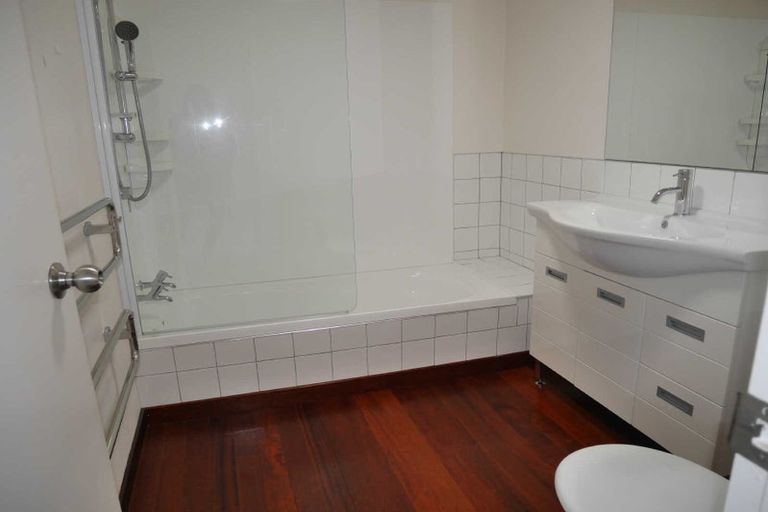 Photo of property in 7/4 Brockworth Place, Riccarton, Christchurch, 8011