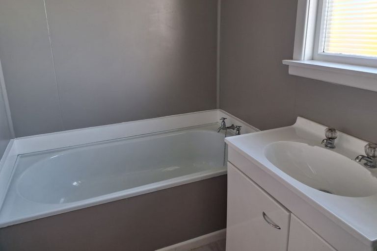 Photo of property in 5 Totara Avenue, Balclutha, 9230