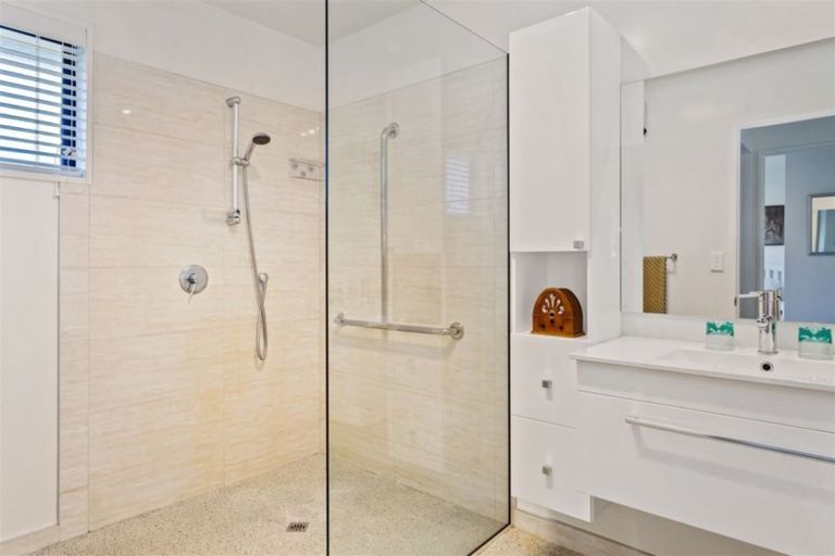 Photo of property in 6/3 Retallick Way, Amberley, 7410