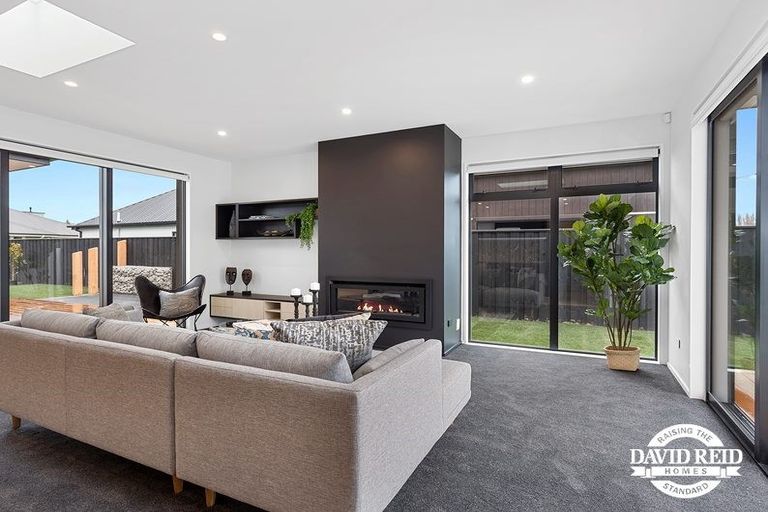 Photo of property in 2 Glenturret Drive, Casebrook, Christchurch, 8051